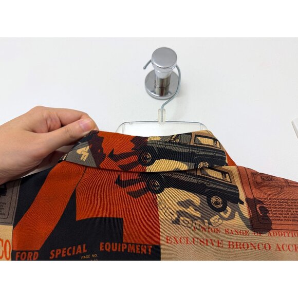 Alice + Olivia x Bronco Willa Shirt Blouse Car Horse Ford Print Orange Red S - Picture 9 of 14